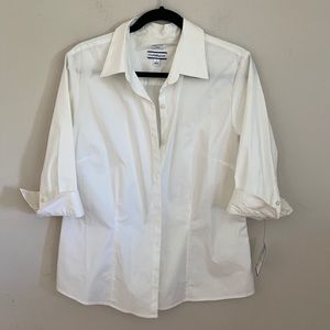 Croft and Barrow White Button Down Shirt Stretch Size L NWT